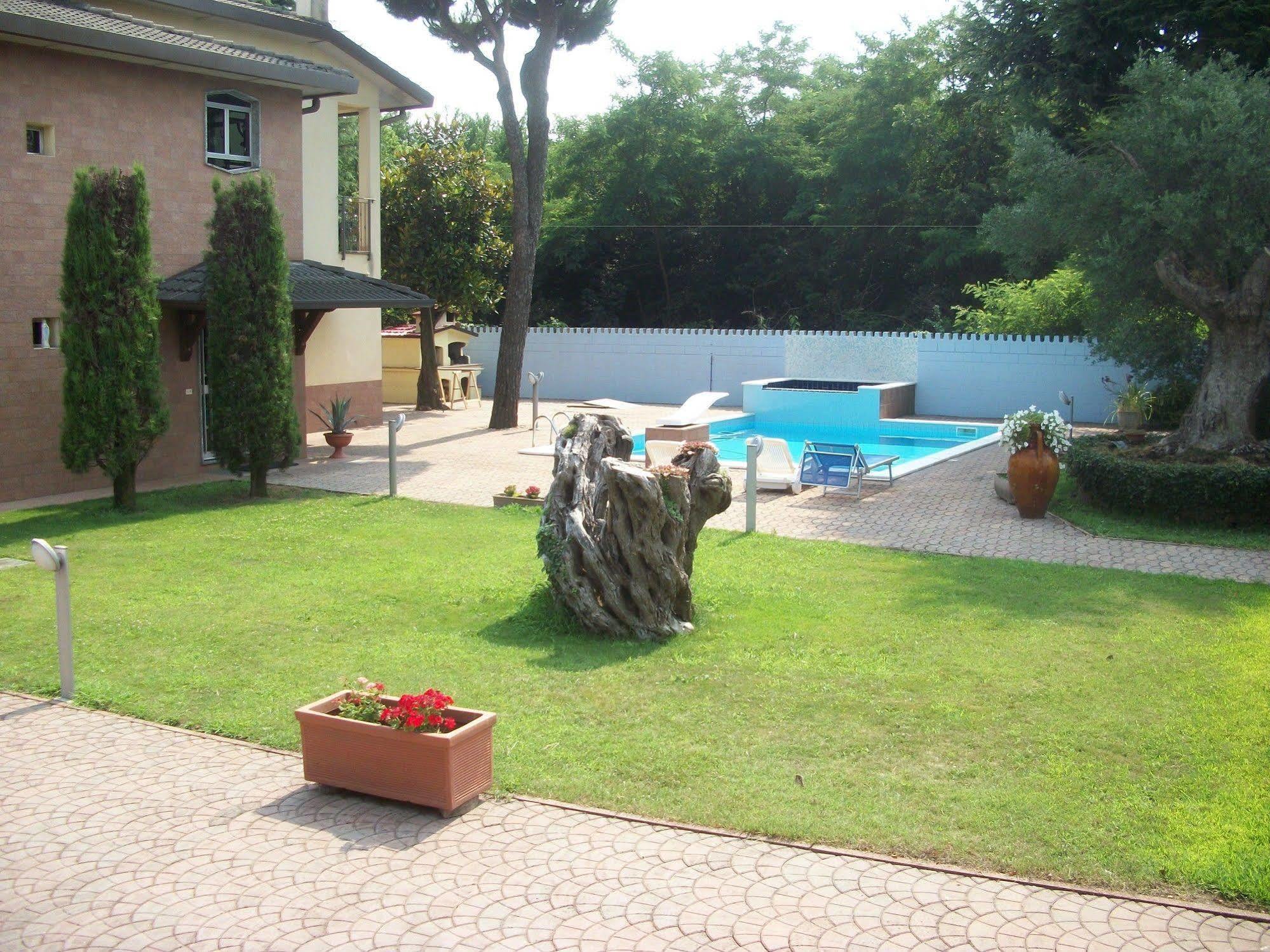 B&B Southitaly Busto Arsizio Kültér fotó