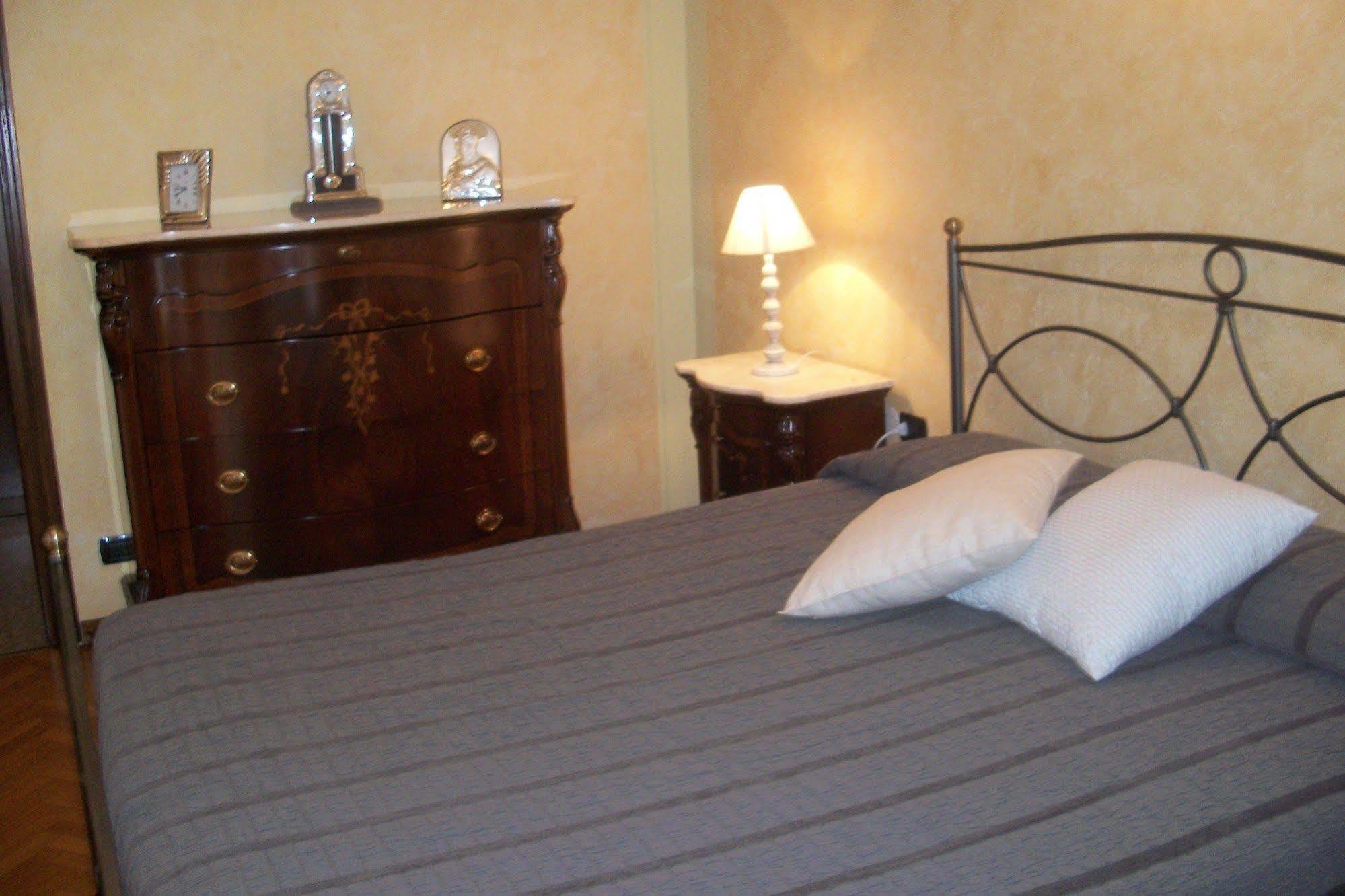 B&B Southitaly Busto Arsizio Kültér fotó