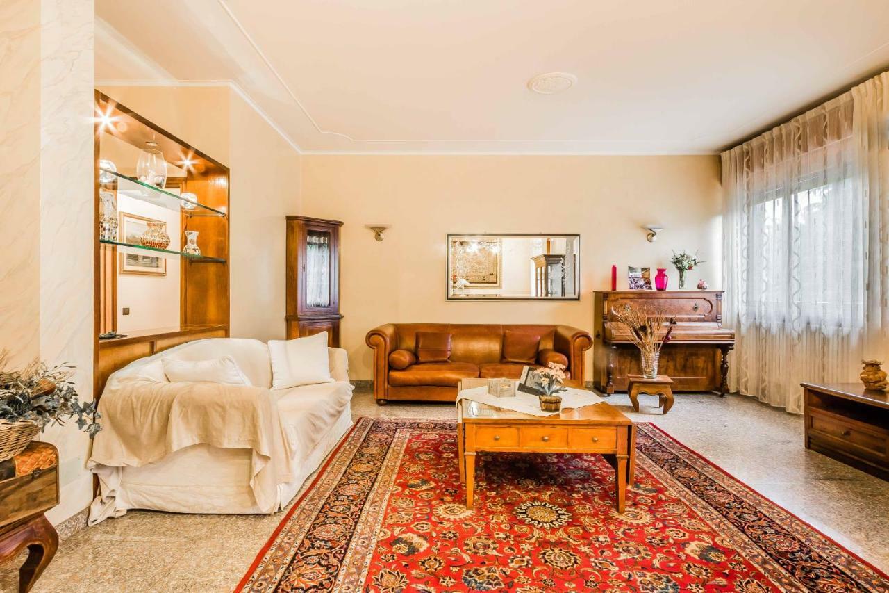 B&B Southitaly Busto Arsizio Kültér fotó